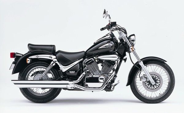 Suzuki Intruder 250 à venda